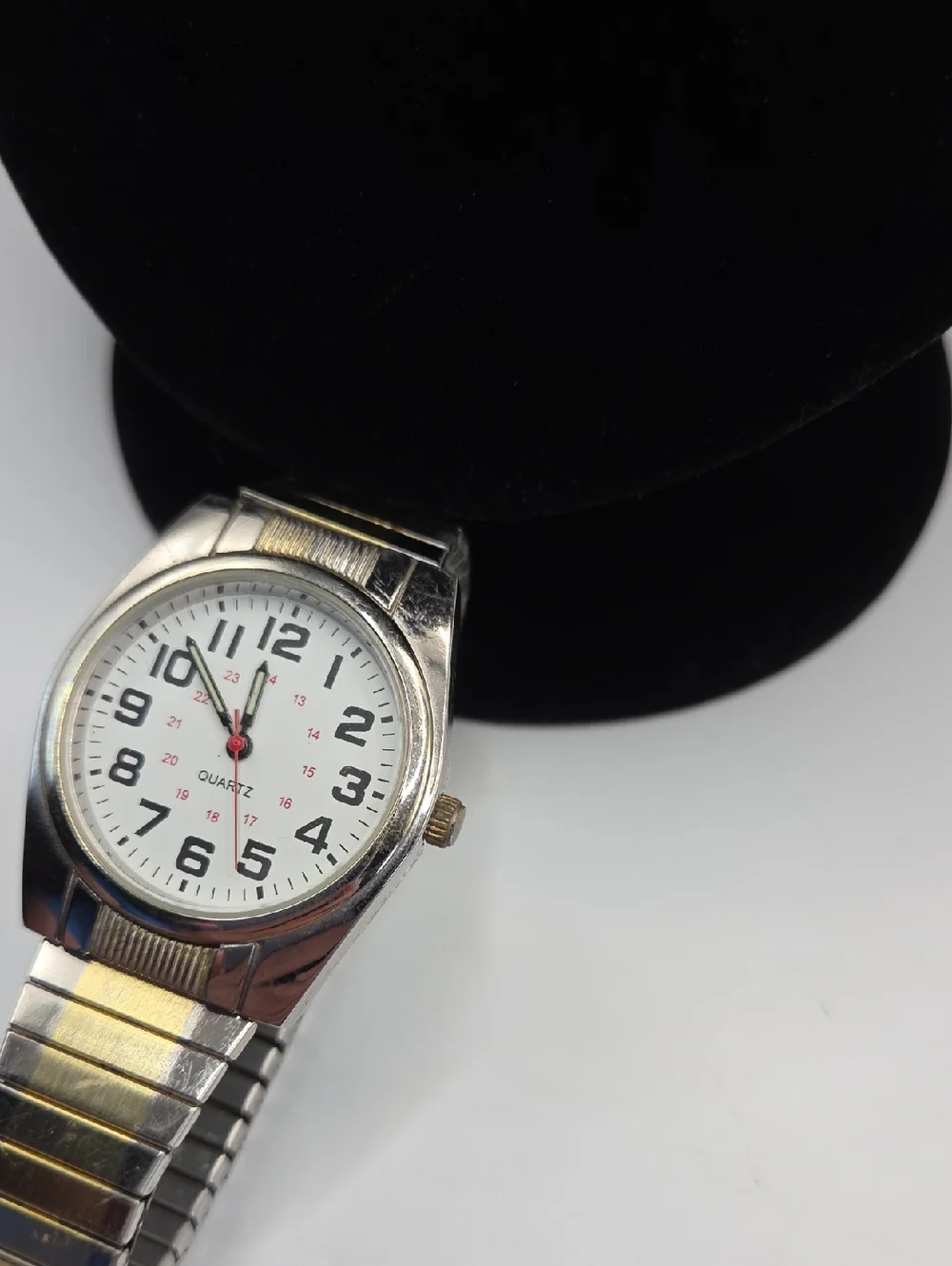 Mens Accutime Watch Japan Movement WMM2000. 0916